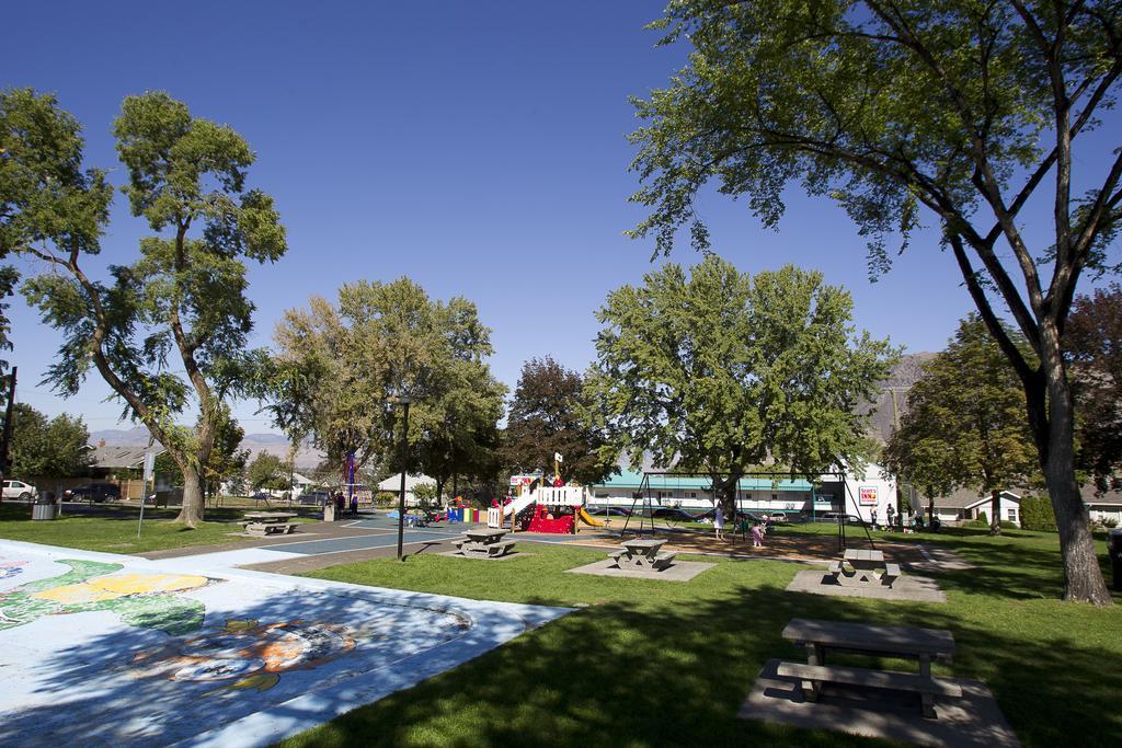 Scott'S Inn & Suites Kamloops Kültér fotó